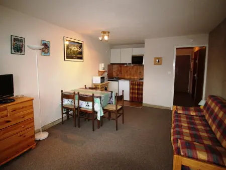 Studio cabine spacieux à 250m des pistes, 4 couchages, parking gratuit - Auris en Oisans - Photo 3