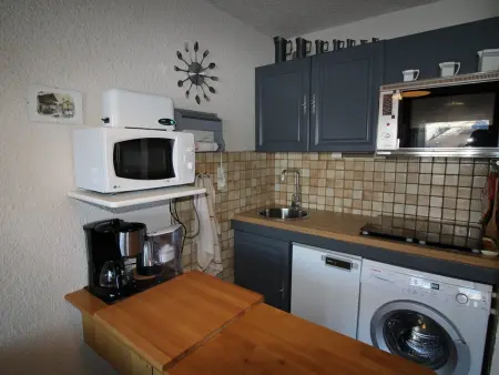 Studio cabine 4 personnes au pied des pistes avec balcon et parking - Auris en Oisans - Photo 3
