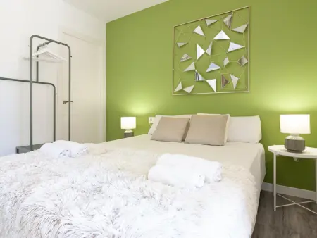 Appartement rénové 2 chambres, clim, Wi-Fi, centre de Málaga - Photo 10