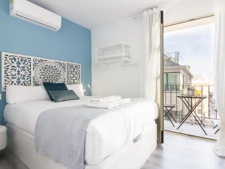 Appartement rénové 2 chambres, clim, Wi-Fi, centre de Málaga - Photo 14