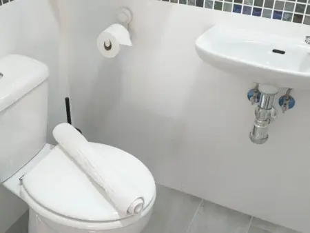 Appartement rénové 2 chambres, clim, Wi-Fi, centre de Málaga - Photo 15