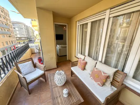 Appartement Lumineux 3 Chambres avec Terrasse au Cœur de Málaga - Photo 1