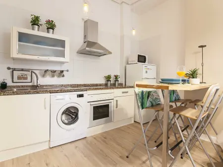 Appartement lumineux et confortable au cœur historique de Málaga, proche de toutes commodités - Photo 8