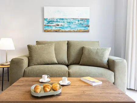 Appartement rénové avec balcon, centre de Malaga, 1 chambre, WiFi, climatisation, cuisine équipée - Photo 2