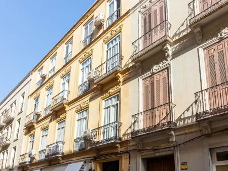 Appartement rénové avec balcon, centre de Malaga, 1 chambre, WiFi, climatisation, cuisine équipée - Photo 15
