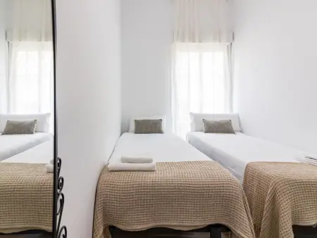 Superbe appartement rénové avec 2 chambres au cœur de Málaga, à 150m de Calle Larios - Photo 16