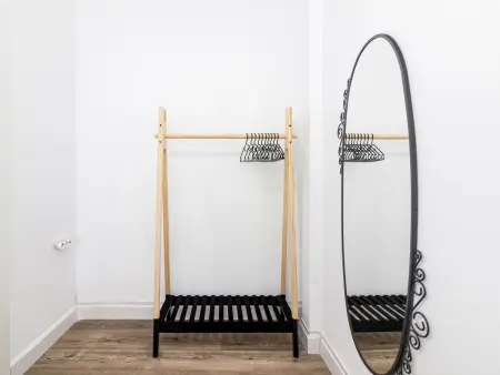 Superbe appartement rénové avec 2 chambres au cœur de Málaga, à 150m de Calle Larios - Photo 17