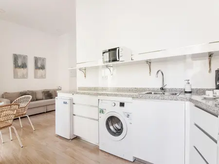 Charmant Appartement au Pied de la Cathédrale de Málaga, Wifi Gratuit et Climatisation - Photo 8