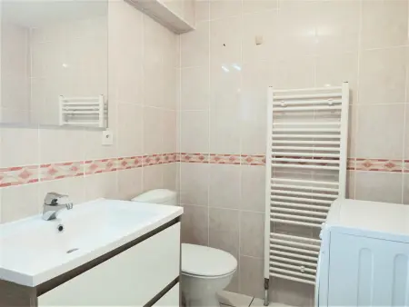 Appartement calme avec jardin, terrasse, parking et wifi à Aix-les-Bains - Photo 7
