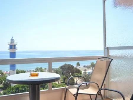 Appartement à 50m de la plage avec piscine, A/C et terrasse - 2 chambres, Torre del Mar - Photo 6
