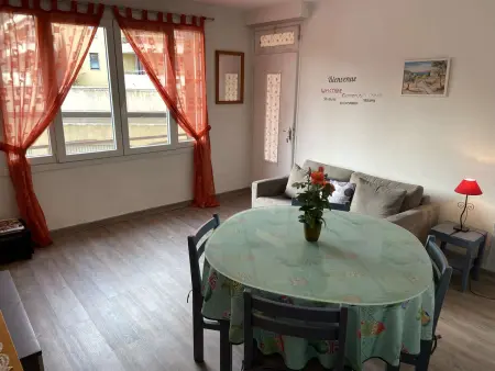 Appartement 3 pièces, 6 couchages, parking, proche plage et commerces, Fréjus - Photo 2