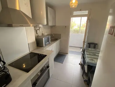 Appartement 3 pièces, 6 couchages, parking, proche plage et commerces, Fréjus - Photo 3