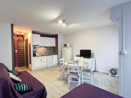 Studio spacieux avec balcon, idéal pour 2 personnes - Photo 1
