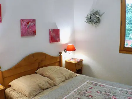 Appartement cosy pour 4 personnes avec piscine et sauna, proche centre et domaine skiable à Samoëns - Photo 8
