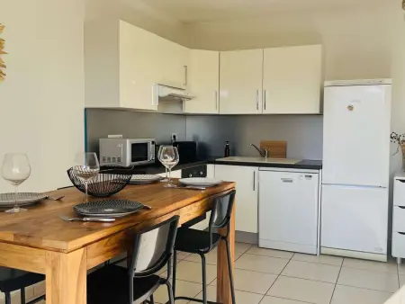 Appartement T3 avec Parking, WiFi et Clim - 1,5 km de la Plage à L'Île Rousse - Photo 1