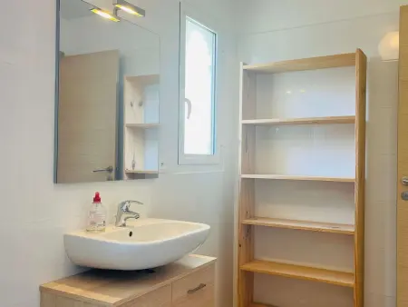 Appartement T3 avec Parking, WiFi et Clim - 1,5 km de la Plage à L'Île Rousse - Photo 9