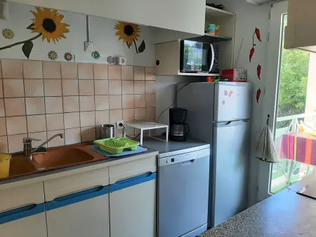 Appartement T3 idéal, proche plage et centre, parking, balcon - Photo 2