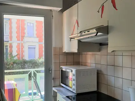 Appartement T3 idéal, proche plage et centre, parking, balcon - Photo 3