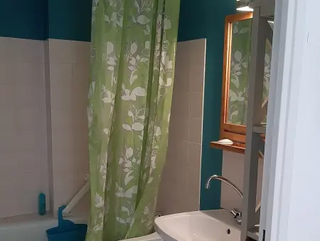 Appartement T3 idéal, proche plage et centre, parking, balcon - Photo 7