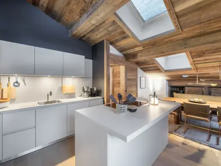 Duplex avec espace détente, piscine et 4 chambres à Megève - Photo 1