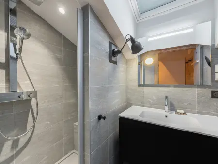Duplex avec espace détente, piscine et 4 chambres à Megève - Photo 12