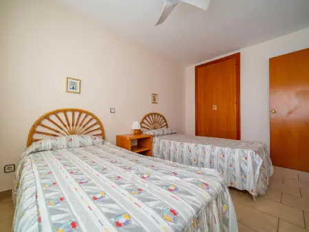 Appartement en bord de mer avec piscine à Torredembarra - 2 chambres, terrasse et parking inclus - Photo 5