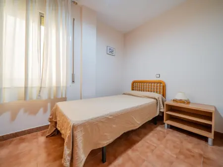 Appartement en Front de Mer avec Terrasse et Piscine - 4 Chambres, Wifi, Parking à Torredembarra - Photo 12