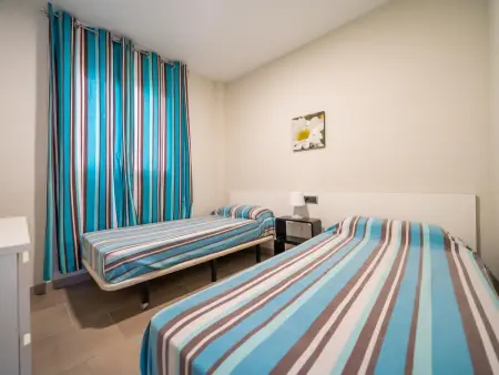 Appartement 80m² à 150m de la mer avec terrasse, piscine, climatisation et parking - Torredembarra - Photo 13