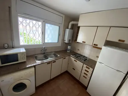 Appartement en bord de mer avec piscine, terrasse et parking à Torredembarra - Photo 7