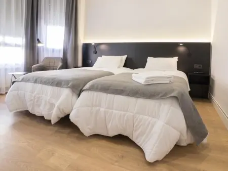 Appartement rénové au centre de Logroño, proche Calle Laurel, 6 pers., Wi-Fi, confort garanti - Photo 2