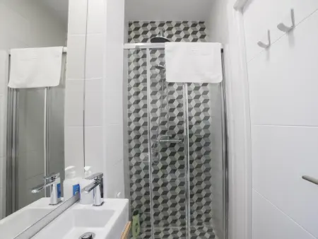 Appartement rénové au centre de Logroño, proche Calle Laurel, 6 pers., Wi-Fi, confort garanti - Photo 11