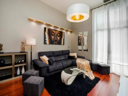 Luxueux Duplex au Centre de Barcelone avec 5 Chambres et Balcon - Photo 3
