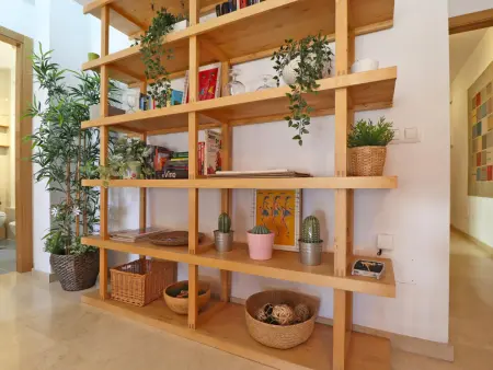 Charmant Appartement 2 Chambres au Cœur de Malaga avec Parking Privé et Wi-Fi Gratuit - Photo 3