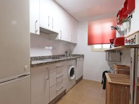 Charmant Appartement 2 Chambres au Cœur de Malaga avec Parking Privé et Wi-Fi Gratuit - Photo 17