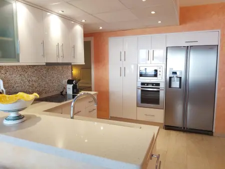 Appartements 2 chambres avec piscine et terrasse à Puerto Marina - Photo 2