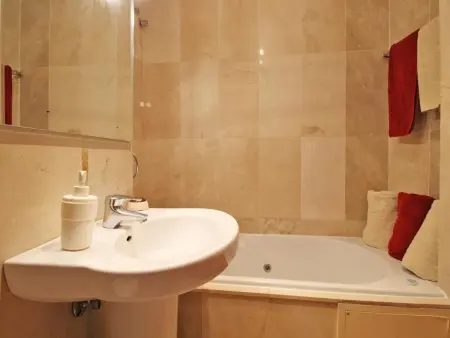 Appartement lumineux et central près du Théâtre Cervantes à Málaga - 4 personnes, parking disponible - Photo 17