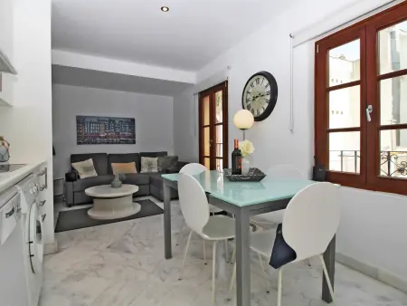Lumineux appartement familial au cœur du centre historique de Malaga - Photo 6