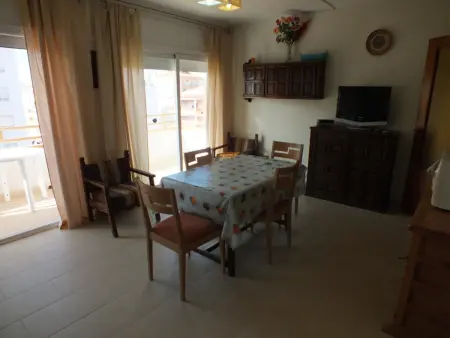Appartement pour 4 avec terrasse et piscine à 50m de la plage - Photo 9
