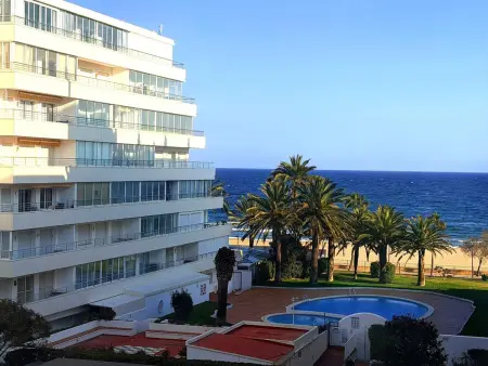 Appartement confort, 50m plage, 4 pers, terrasse, TV, lave-linge - Photo 4