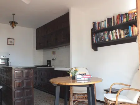 Appartement Confortable à Roses, 1 Chambre, Proche Plage, Terrasse Idéale pour 2/3 Personnes - Photo 6