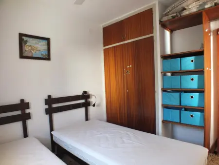 Appartement Confortable à Roses, 1 Chambre, Proche Plage, Terrasse Idéale pour 2/3 Personnes - Photo 12