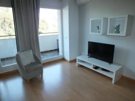 Charmant appartement avec parking, piscine, près d'Aquabrava et plages à Roses - Photo 13