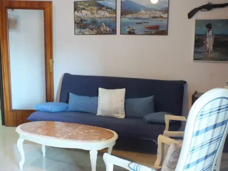 Appartement 4-6 pers. en résidence à Roses avec terrasse, piscine, jardin et accès direct à la plage - Photo 10