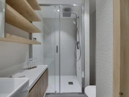 Appartement 72m², proche pistes, 8 pers, parking, wifi - Photo 11
