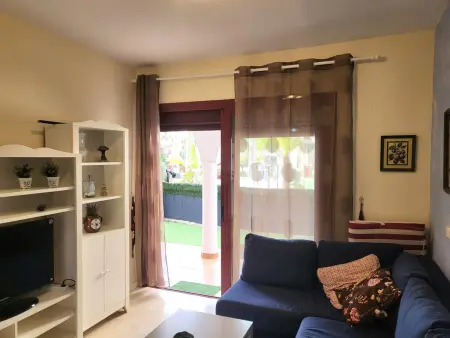 Oasis Palm Mar : Charmant Appartement avec Terrasse et Piscine, à 600m de la Mer à Tenerife - Photo 3