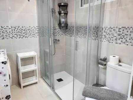 Location saisonnière : Appartement rénové avec 2 chambres et 4 piscines à Costa del Silencio - Photo 21