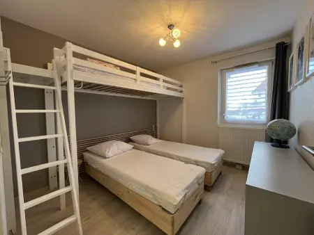 Appartement Confortable avec Terrasse à 5 Min du Centre, Navette Ski Gratuite ! - Photo 5