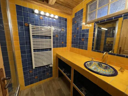 Appartement Cosy 3 Chambres, Centre-Ville, Proche Pistes, Parking, Wifi - Photo 4