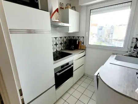 Appartement 2 chambres avec balcon, à 100m de la plage - Photo 3