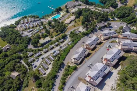 Domaine de l'Ecrin du Lac Chorges Appartements - 2 ch 6 pers, Séjour confortable pour groupe avec cheminée - Photo 16